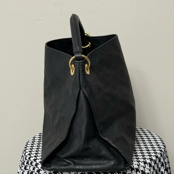 Mint Condition - 100% Authentic Louis Vuitton Artsy MM - Picture 2 of 16